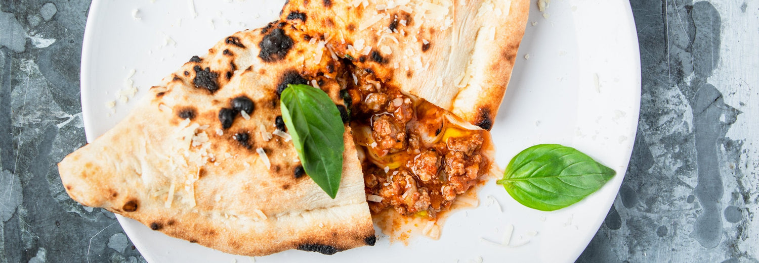 Ragu Calzone