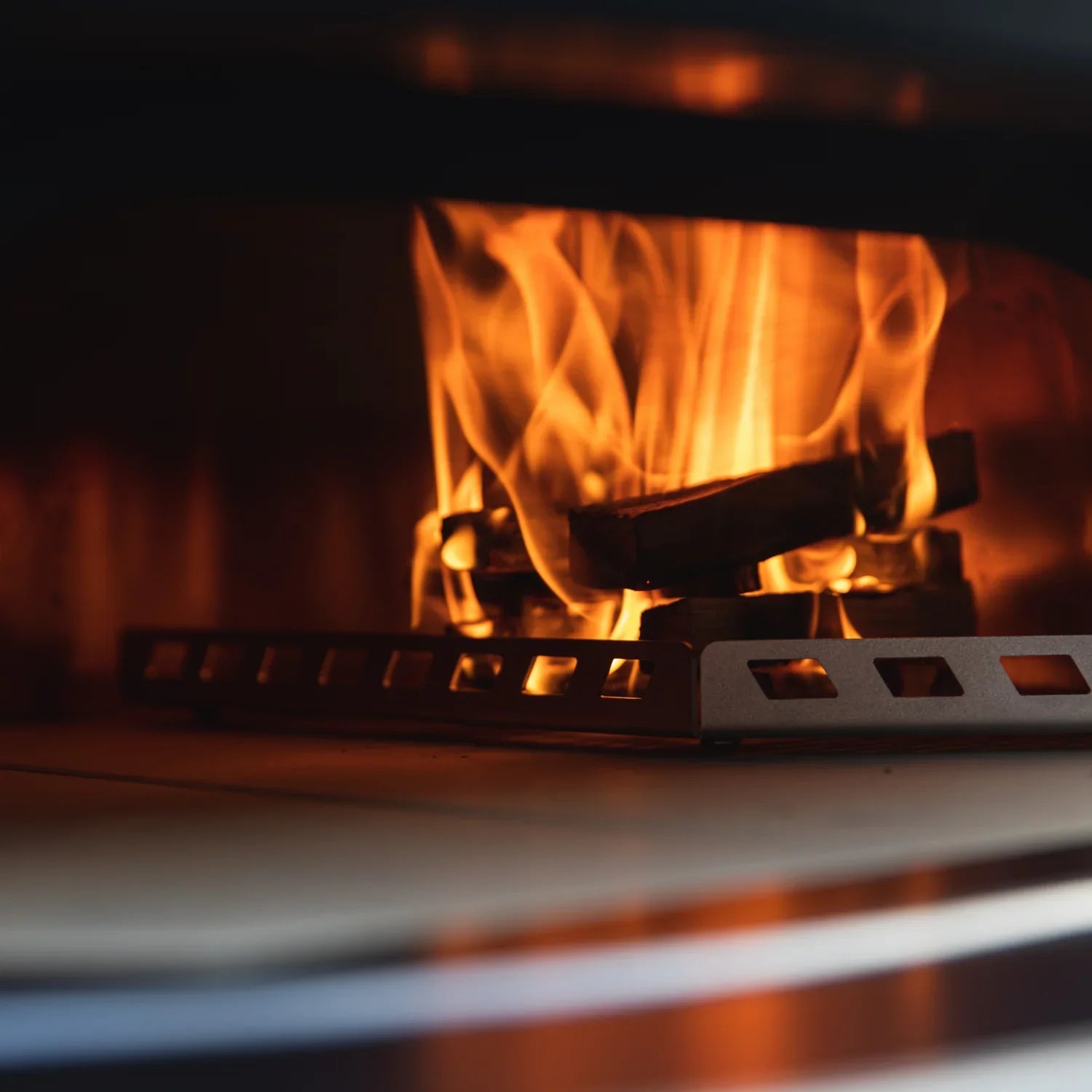 how hot are pizza ovens