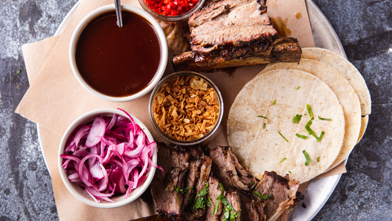 Beef short ribs with sauces