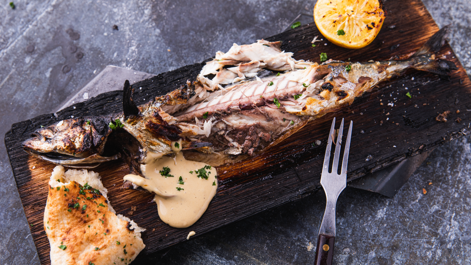 Cedar Plank Mackerel being served