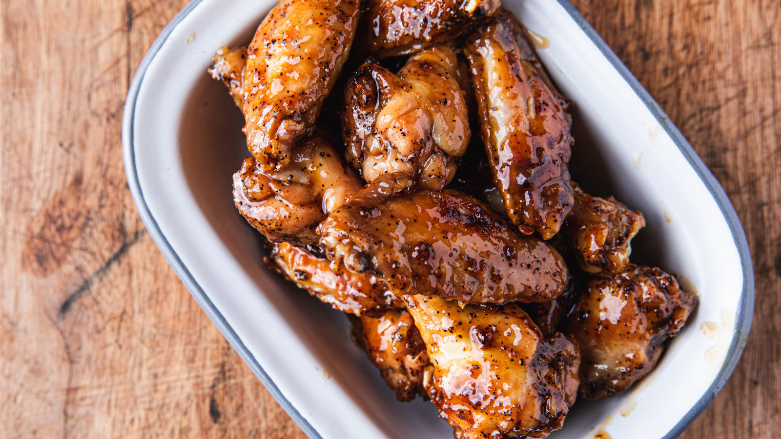 Easy and Delicious Chicken Wing Recipes - Gozney Recipes