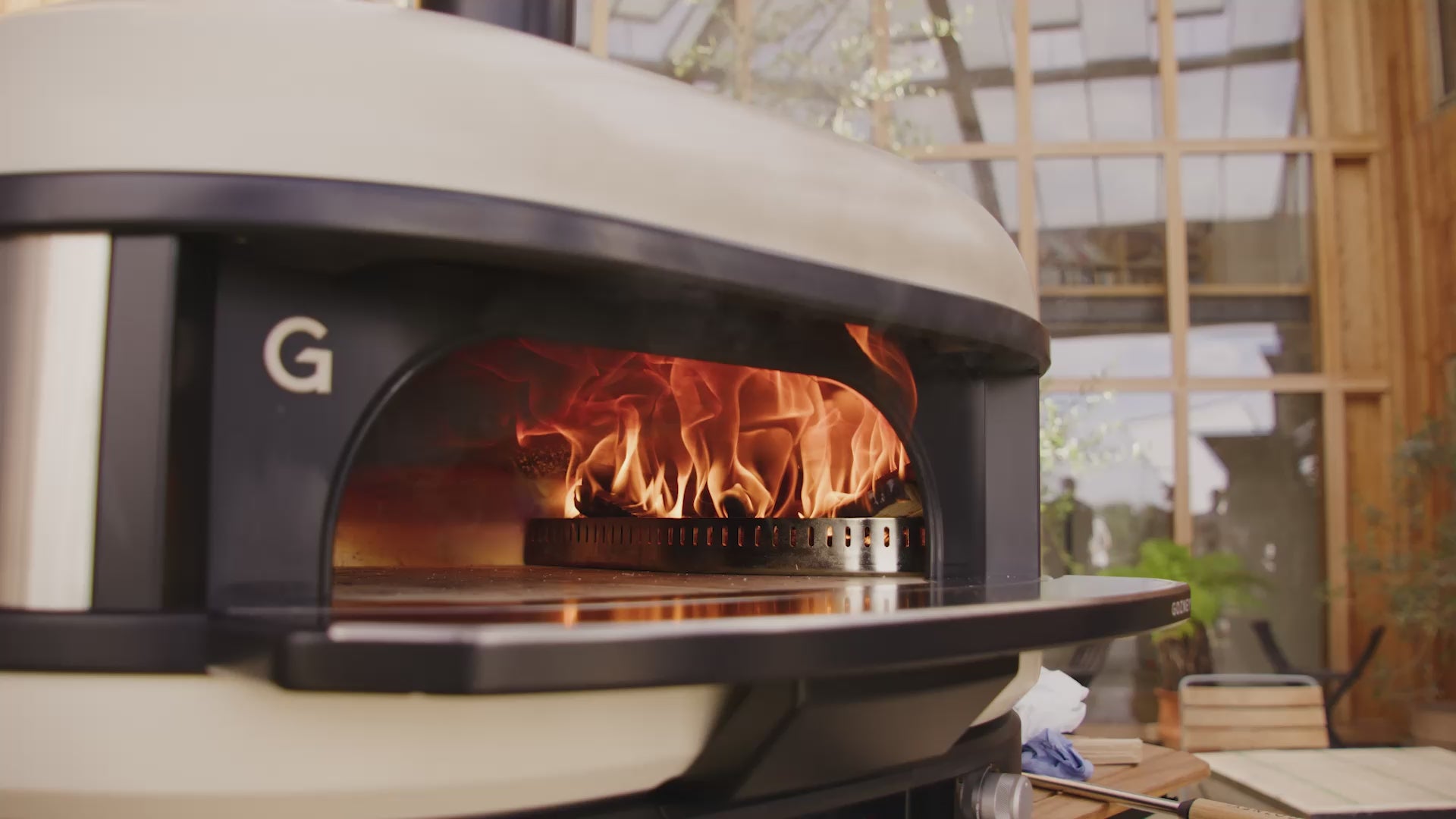 Gozney Dome (Gen 2) XL | Dual-Fueled Outdoor Oven | Gozney – Gozney